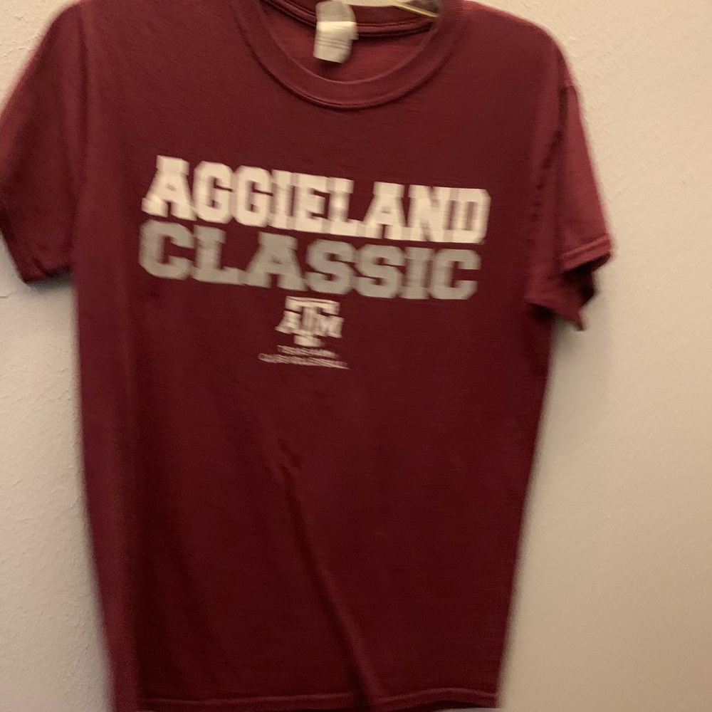 Aggies t shirt